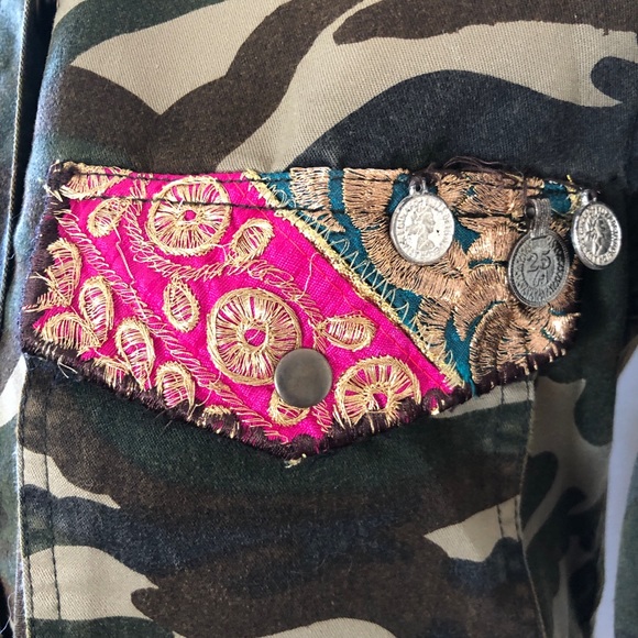 🎉HP🎉Beautiful Stories Embellished Camo Jacket, Sz XS - Picture 8 of 14